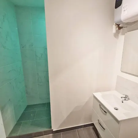 Gregbnb - Centre Ancien - T2 Style Loft Apartment Toulon